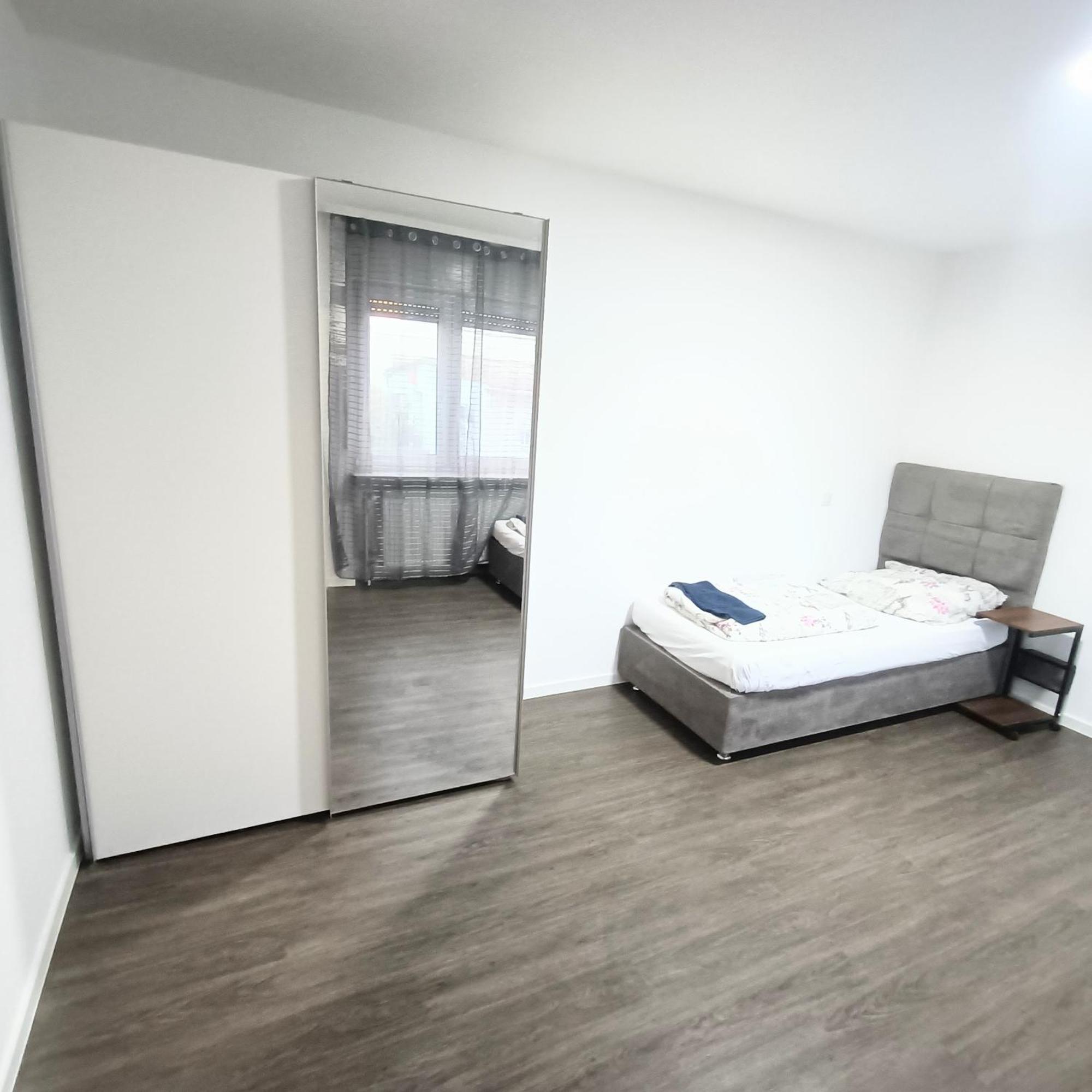 Fmi 9 Accommodation Raunheim Exterior foto