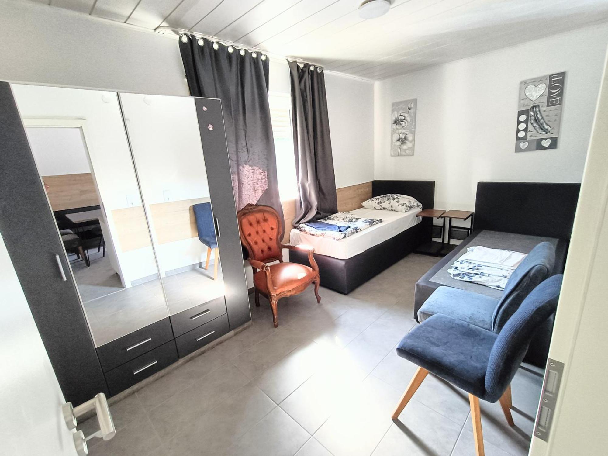 Fmi 9 Accommodation Raunheim Cameră foto