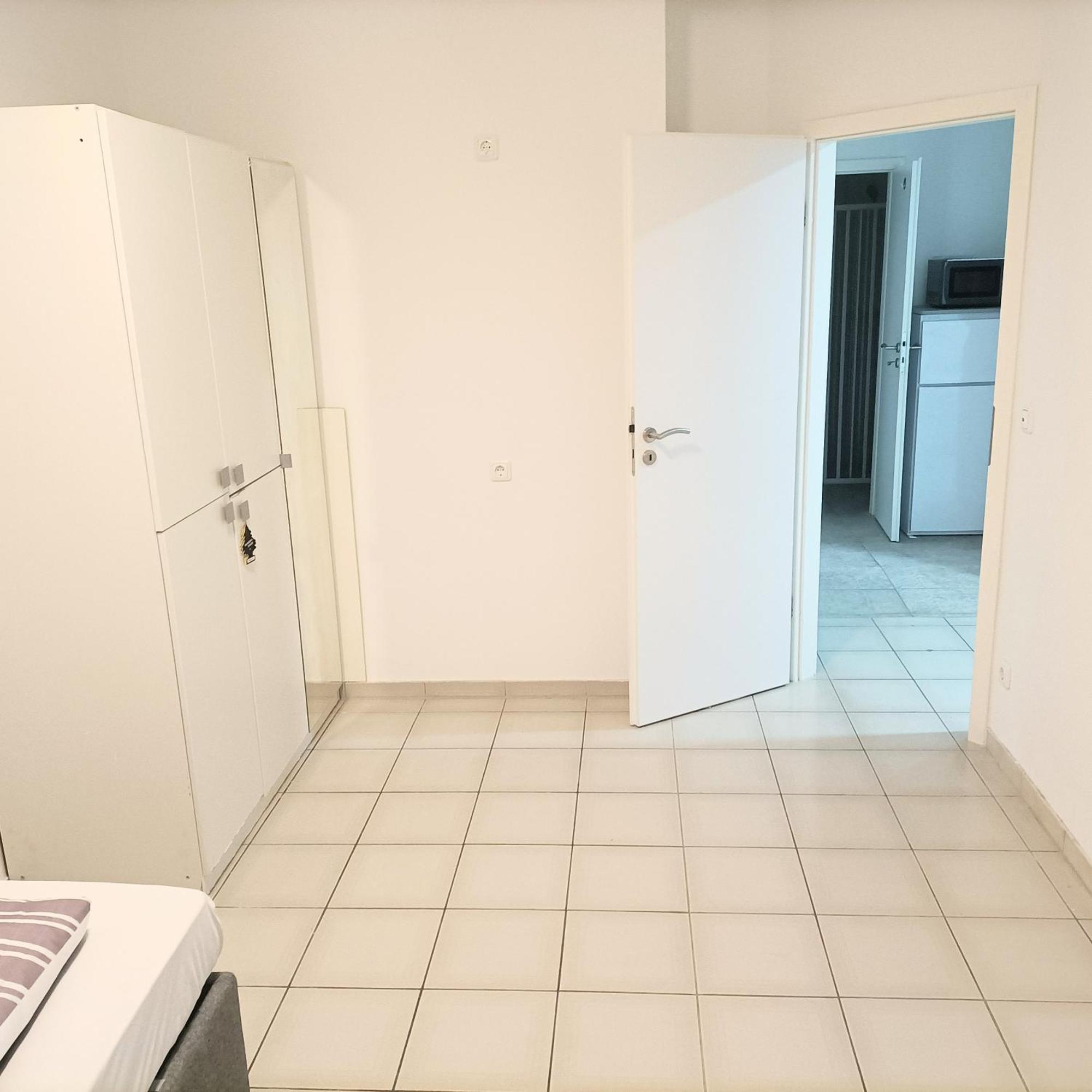 Fmi 9 Accommodation Raunheim Cameră foto